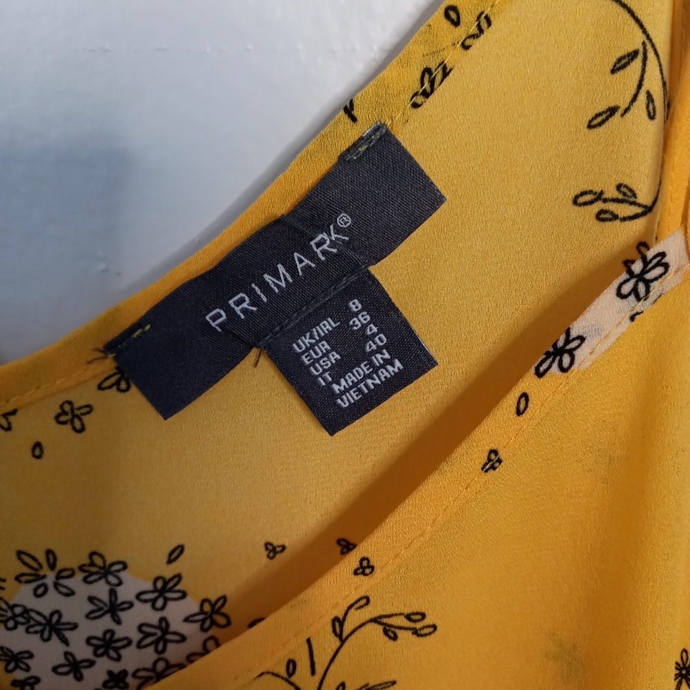 Primark tee - Picture 2 of 2